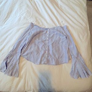 Free People Brand. Size Small. Off the shoulder bell sleeve seersucker top.